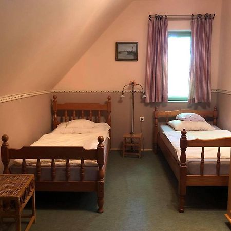 Szendergő - Apartman Hajós pincefalu Exterior foto